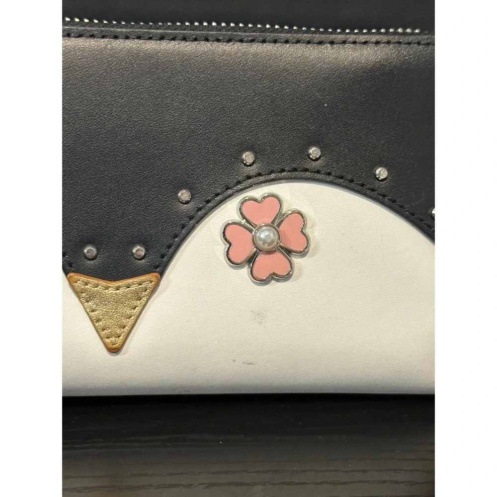 Kate Spade New York Penguin Zip Around Continental Wallet‎ Black White Floral